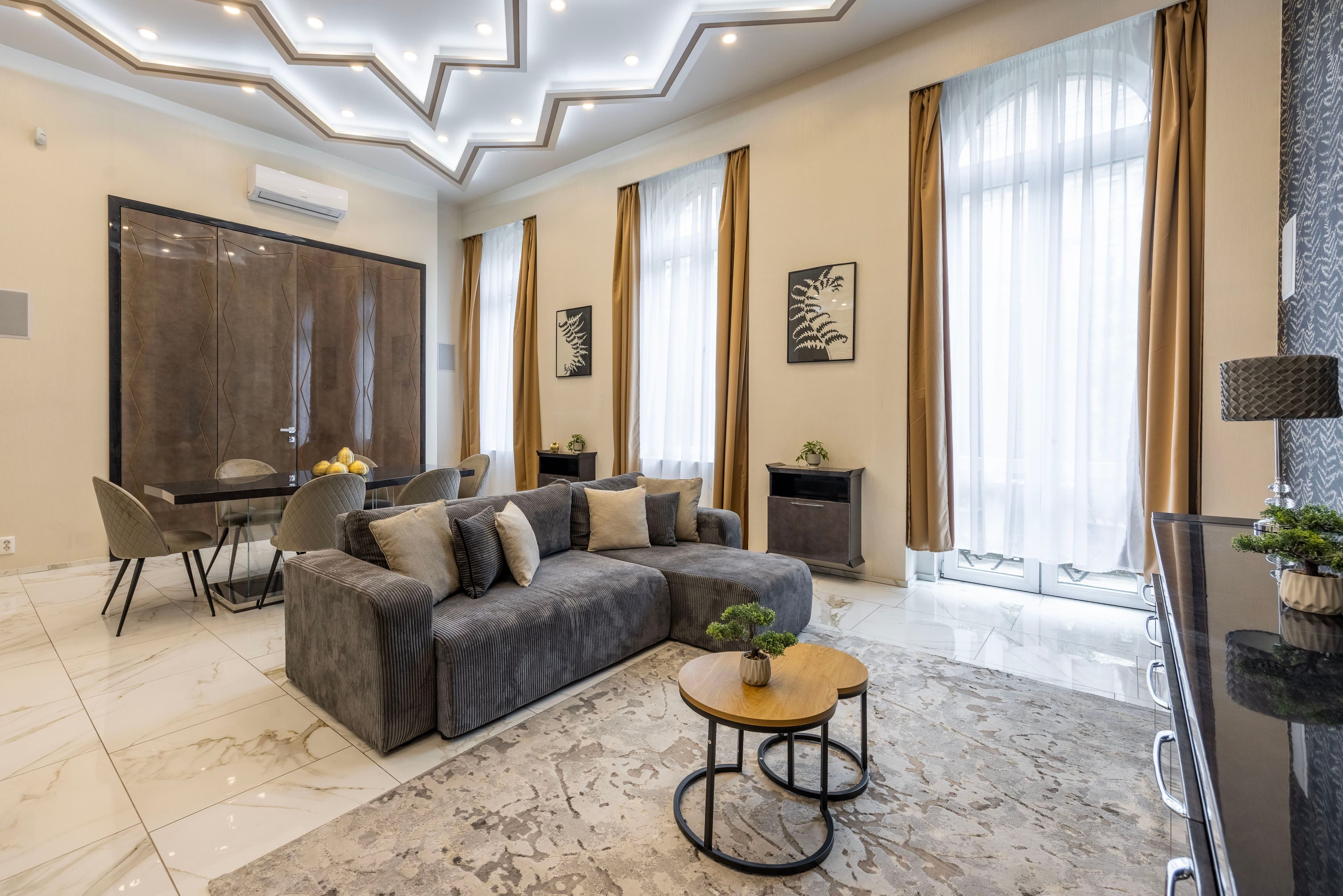 Extravagant Luxury Apartment on Teréz Boulevard