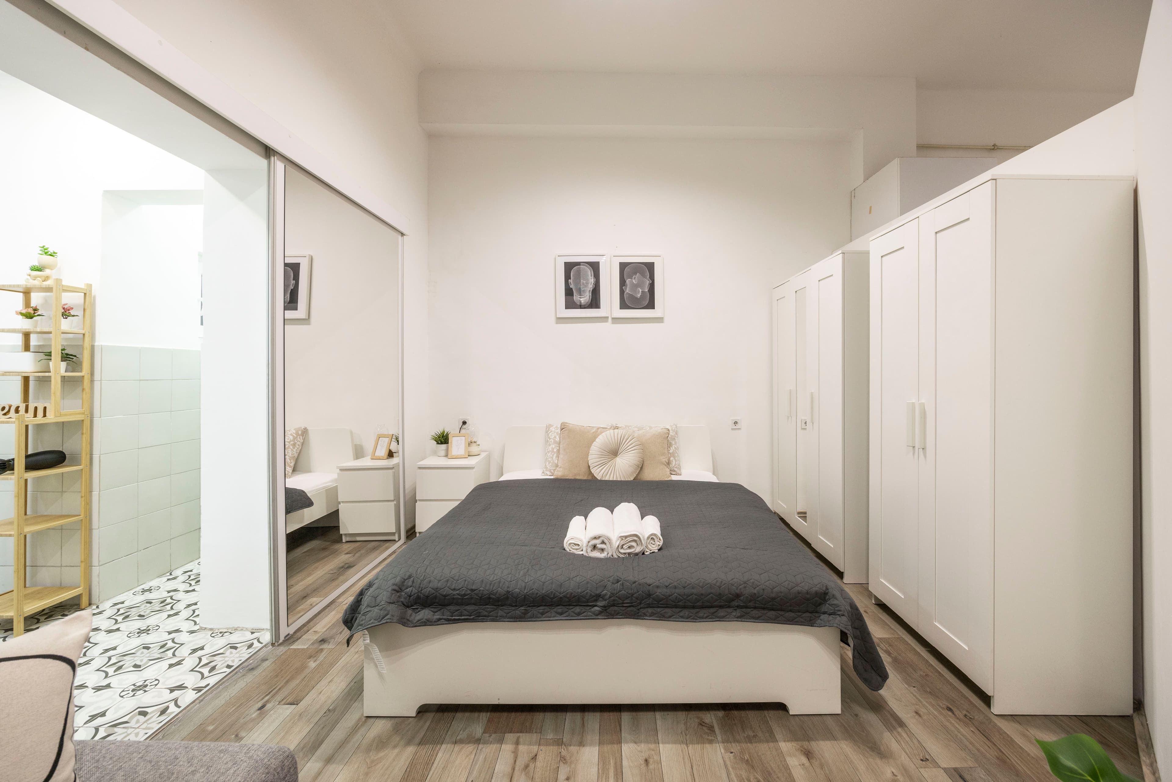 Apartment for Sale on Teréz Boulevard