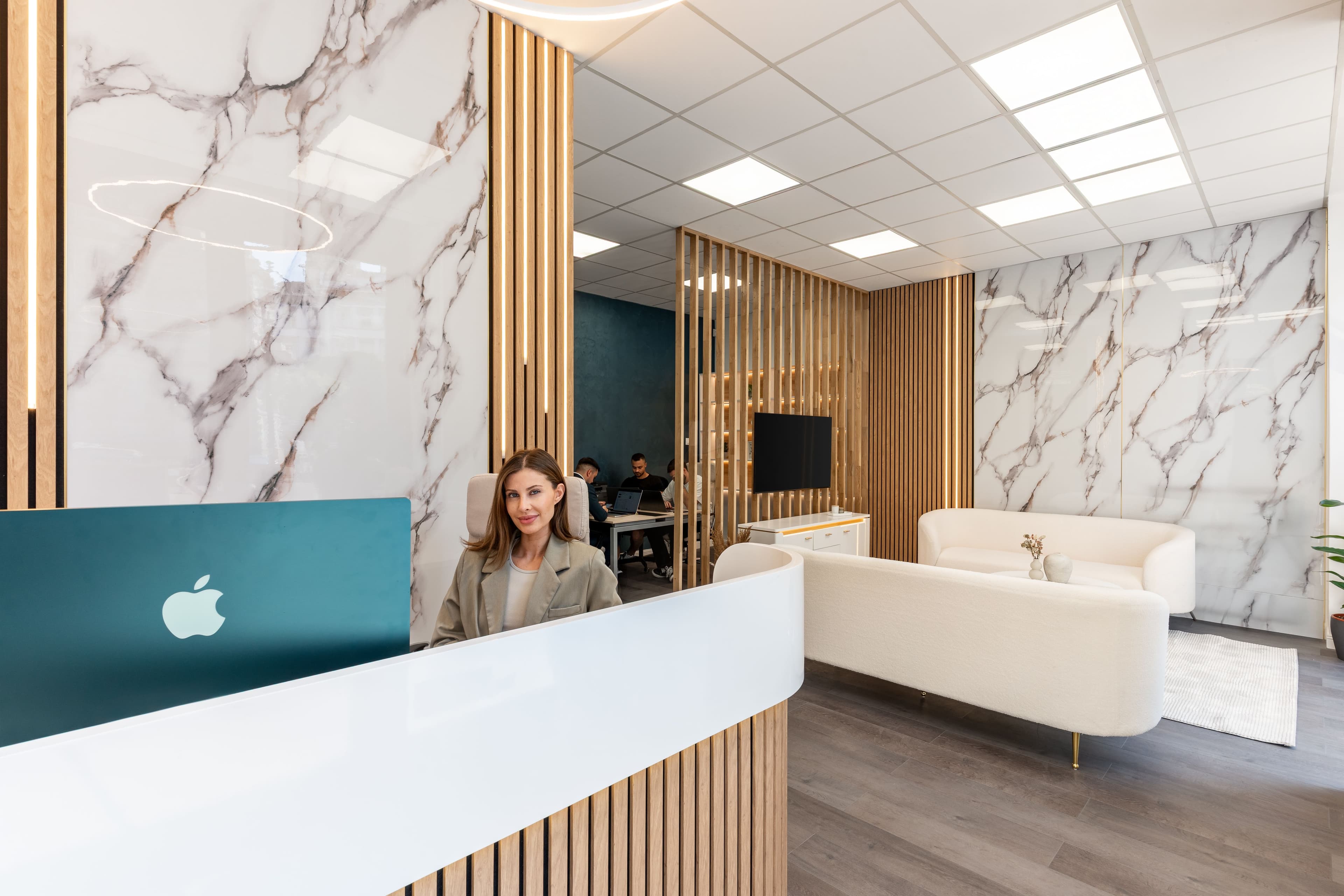 PRSTG - Real Estate Office