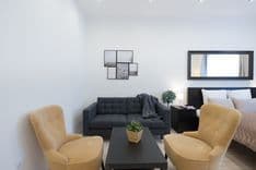 Renovated Apartment on Molnár St. With AIRBNB License
