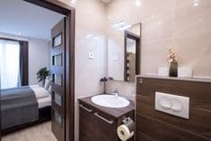 Renovated Apartment on Molnár St. With AIRBNB License