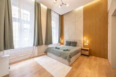 Central apartment for sale at Rákóczi út!