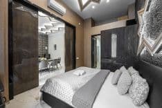 Extravagant Luxury Apartment on Teréz Boulevard