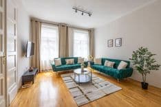 Stylishly Renovated Apartment for Sale at Klauzál street.