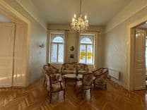Spacious Apartment with Great Renovation Potential on Lónyai St.