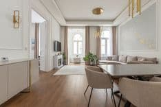 Luxury Apartment within Few Steps of the Opera