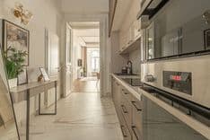 Luxury Apartment within Few Steps of the Opera