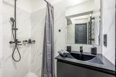 Elegant Central Condo on Üllői Avenue‎ ‎ ‎ ‎ ‎ ‎ ‎ ‎ ‎ ‎ ‎ ‎ ‎ ‎ ‎ 