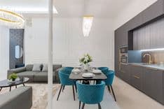 Luxury & Spacious Apartment on Erzsébet Blvd.